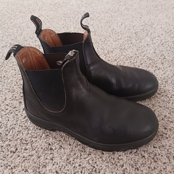 Blundstone Shoes - Blundstone Black Leather Chelsea Boots Size Mens 6 Womens 8